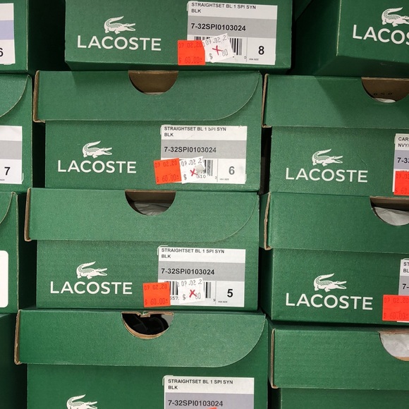 Last Ones 100% authentic Lacoste sneaker shoe NWT - Price is Firm - Picture 8 of 9